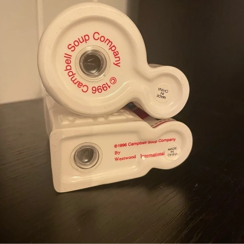 LAST CHANCE Campbell’s Soup Salt Pepper Shaker Set ‘96 Vintage Retro Collectible - Picture 4 of 5